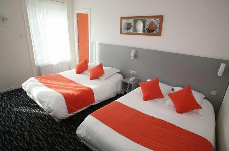 Hotel Du Louvre Cherbourg-en-Cotentin Room photo